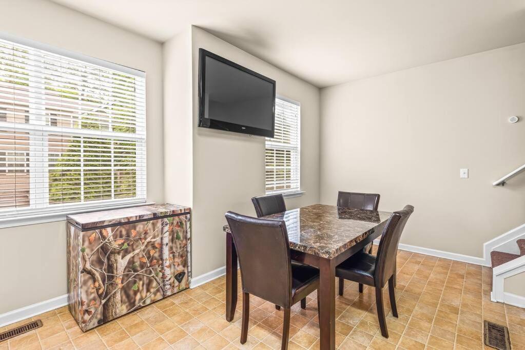 Charming Multilevel 4 Bedroom Townhouse Atlanta Exteriör bild