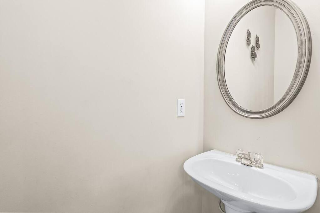 Charming Multilevel 4 Bedroom Townhouse Atlanta Exteriör bild
